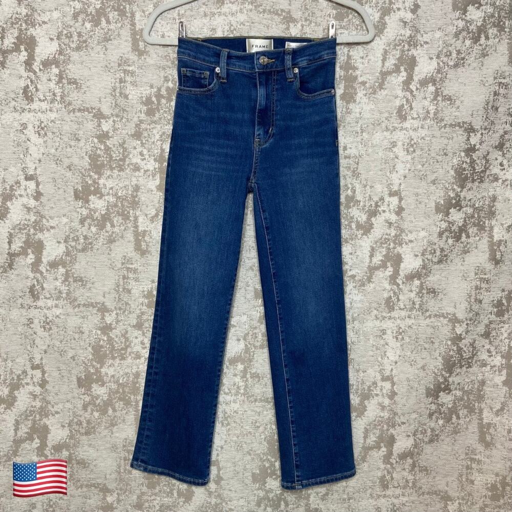 Frame Pixie Le Sleek Straight High Rise Jeans in Femma